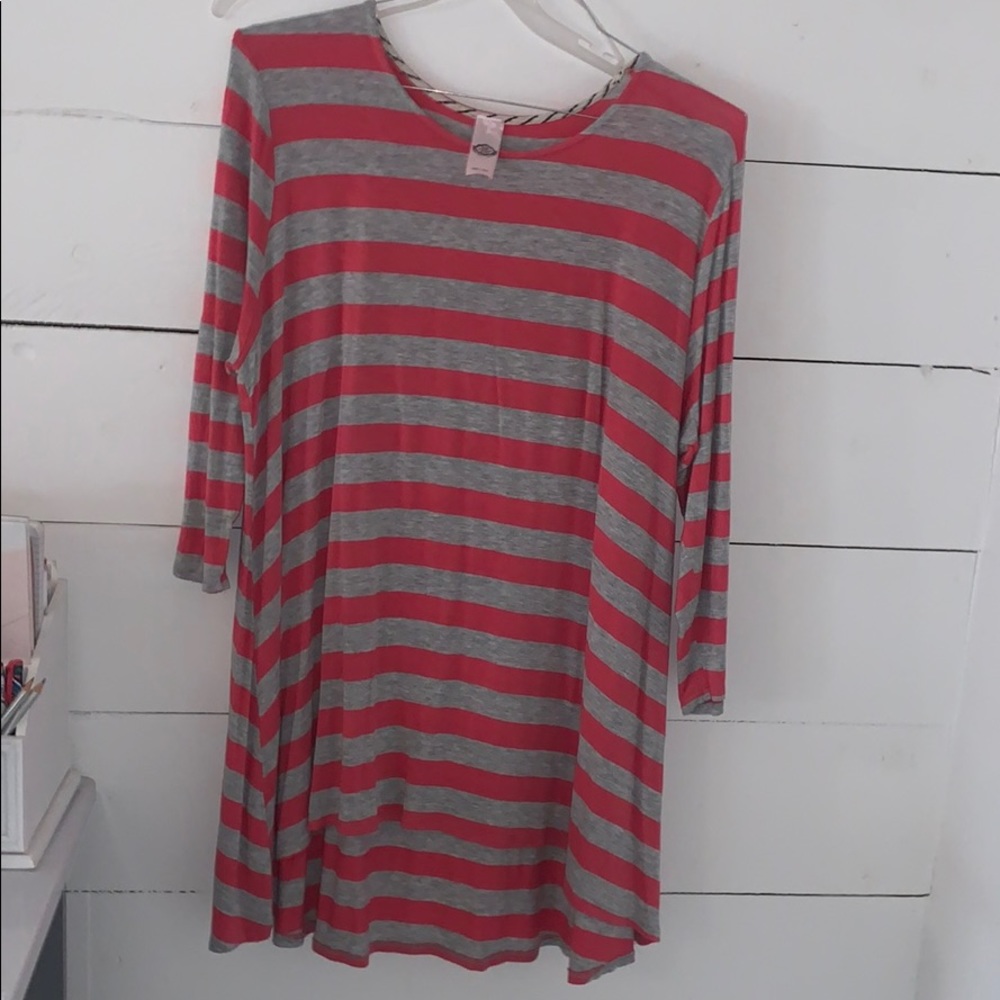 Grey and reddish pink striped top